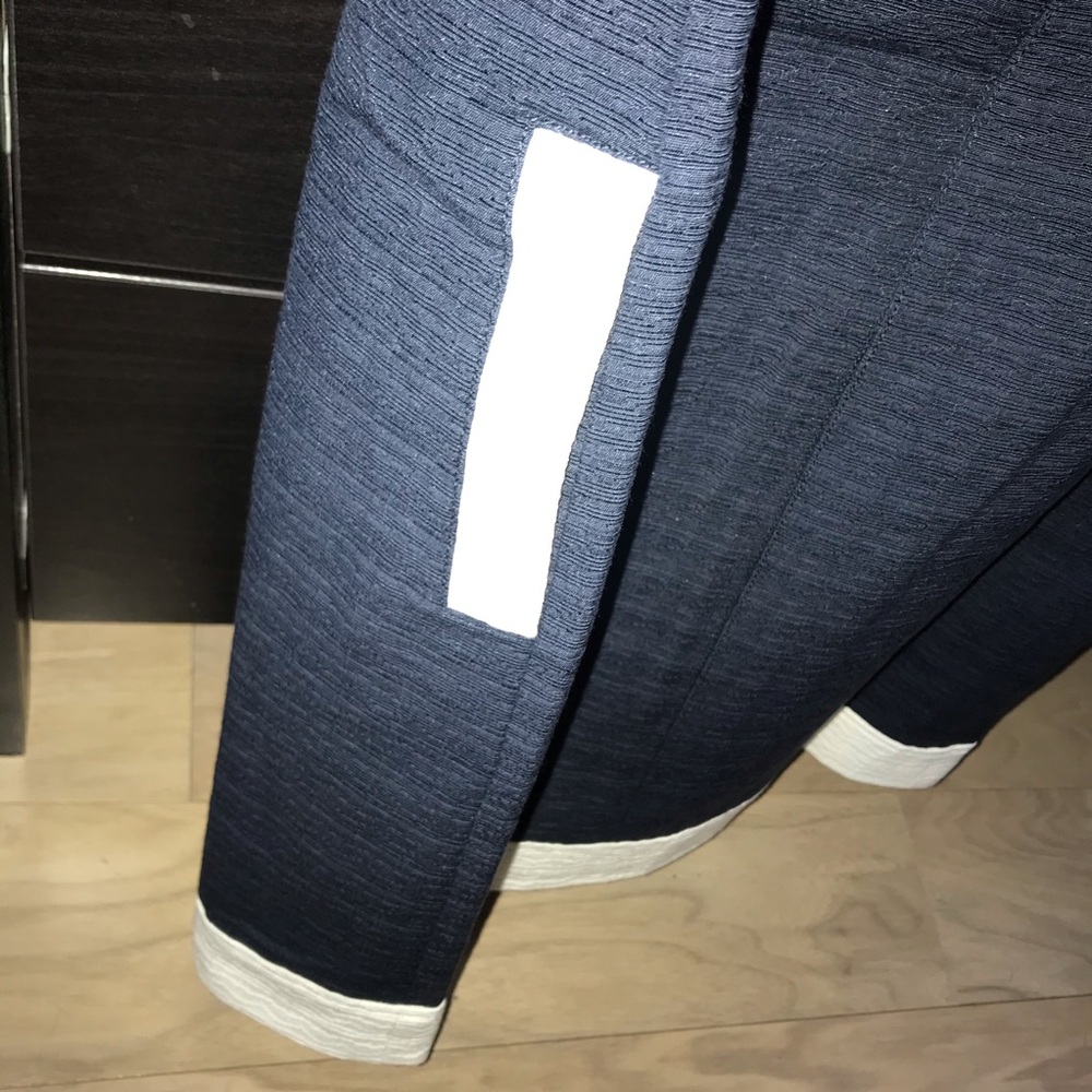 Vineyard Vines Navy Dress w/ Pockets - Picture 3 of 6